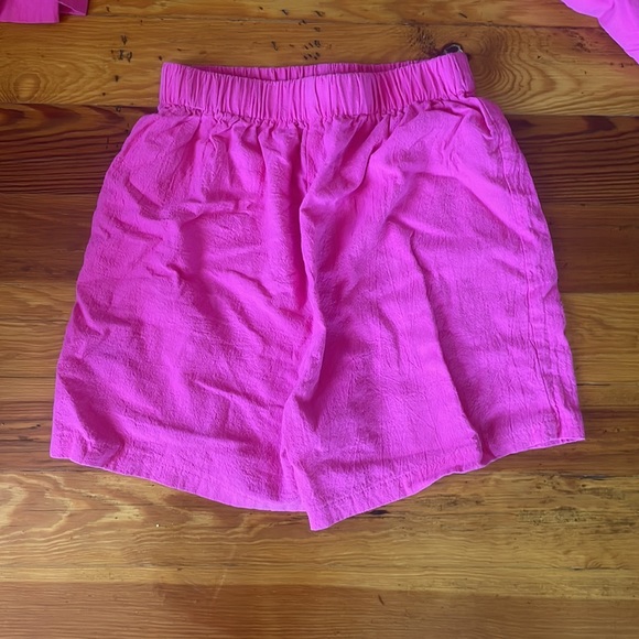 Pink Short Set - Picture 2 of 3